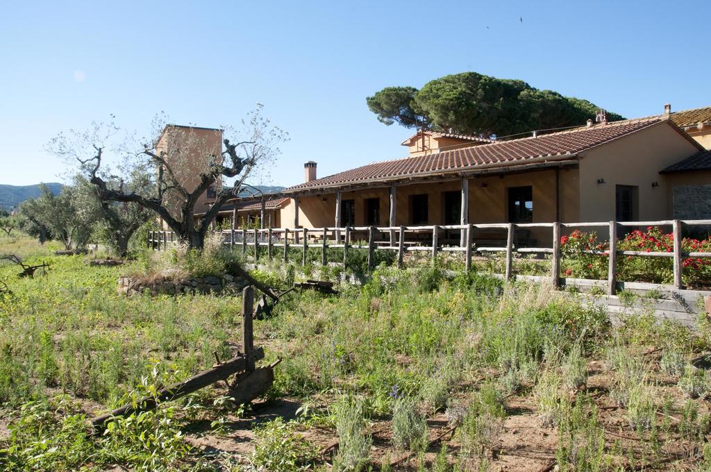 Casone Ugolino Casa de hóspedes Donoratico Exterior foto